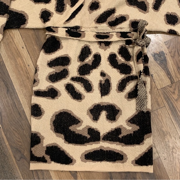 Cool Attitude Cameo Batwing Beige Animal Print Knit Dress Size XL - Picture 9 of 13